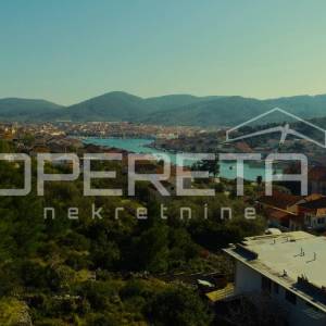 Građevinsko zemljište sa pogledom na more, 1199 m2, Vela Luka 