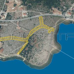 Građevinsko zemljište turističke namjene, 4.224 m2, Starigrad – Seline
