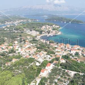 Građevinsko Zemljište u Lumbardi – Savršena Lokacija za Vaš Novi Dom ili Investi