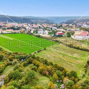Građevinsko zemljište u novom centru Labina, 16.308 m²
