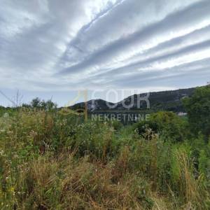 Grobnik, 507m2, zemljište s ucrtanom kućom - ruševinom! 