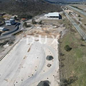 GROBNIK, ČAVLE, SOBOLI- građevinsko zemljište 40000m2 u komercijalnoj zoni za halu- poslovni prostor (namjena: trgovačka, zanat...