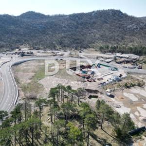GROBNIK, ČAVLE, SOBOLI- građevinsko zemljište 10000m2 u komercijalnoj zoni za halu- poslovni prostor (namjena: trgovačka, zanat...