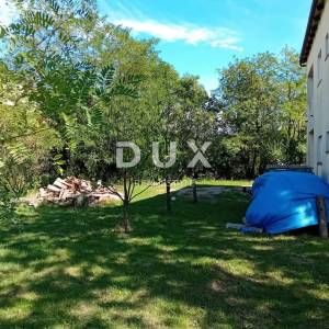 GROBNIK, DRAŽICE - Kuća sa poslovnim prostorom i puno mogućnosti, 400m2