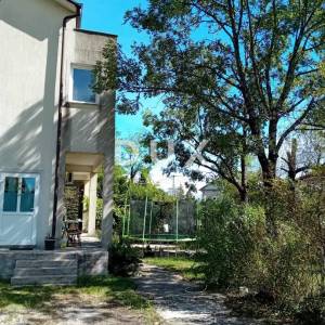 GROBNIK, DRAŽICE - Kuća sa poslovnim prostorom i puno mogućnosti, 400m2