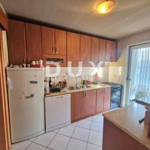 GROBNIK, DRAŽICE - Kuća sa poslovnim prostorom i puno mogućnosti, 400m2