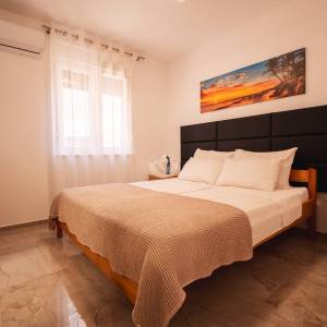 Hrvatska, Zadar, Vir, 4 apartmana, visokokvalitetna i održavana, potpuno opremljena i namještena, investicijska nekretnina bliz...