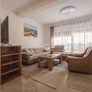 Hrvatska, Zadar, Vir, 4 apartmana, visokokvalitetna i održavana, potpuno opremljena i namještena, investicijska nekretnina bliz...
