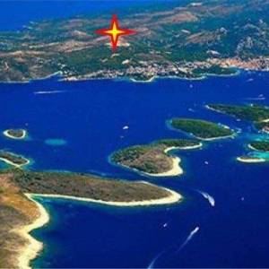 HVAR- zemljište 30000m2 s pogledom na more i s projektom za boutique hotel ili luxuznu villu