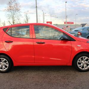 Hyundai i10 1.0