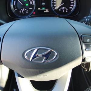 Hyundai Kona 1.6 Hybrid AUTOMATIK