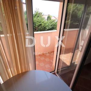 IČIĆI - Kuća sa 7 apartmana u blizini mora