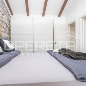 IČIĆI – Luksuzna vila s panoramskim pogledom na more, grijanim bazenom, spa zono