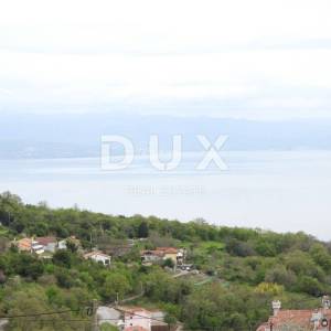 IČIĆI, POLJANE, ANIČIĆI- građevinsko zemljište 916m2 s pogledom na more za stambenu zgradu stanove /apartmane /obiteljsku kuću ...