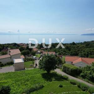 IČIĆI, POLJANE- villa 250m2 s pogledom na more i bazenom + uređena okućnica 1100m2