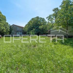 Idilično imanje od 23900m2 kraj Labina (Građ 2.848 m² +Poljoprivredno zemljište: