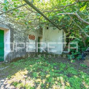 Idilično imanje od 23900m2 kraj Labina (Građ 2.848 m² +Poljoprivredno zemljište: