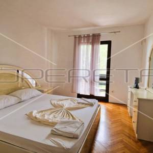 INVESTICIJA, apartmanski objekt, pogled, parking, konoba, Pag, 363 m2,
