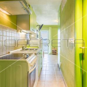 Investicija: dva apartmana uz more, savršena za najam i odmor