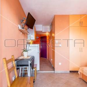 Investicija: dva apartmana uz more, savršena za najam i odmor