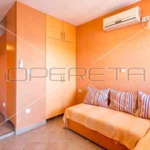 Investicija: dva apartmana uz more, savršena za najam i odmor