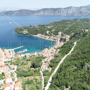 Investicija u Prirodi – Poljoprivredno Zemljište od 762m2 na Korčuli