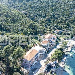 Investicijska prilika na Lastovu: Zemljište uz more, 5107 m²