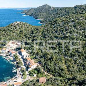 Investicijska prilika na Lastovu: Zemljište uz more, 5107 m²