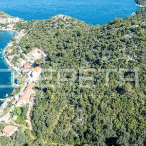 Investicijska prilika na Lastovu: Zemljište uz more, 5107 m²