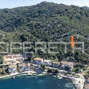 Investicijska prilika na Lastovu: Zemljište uz more, 5107 m²