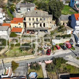 Investicijska prilika – nekadašnji hotel blizu mora, Lopar, Rab