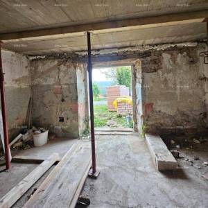 Istarska kamena kuća s pogledom na more – Buja