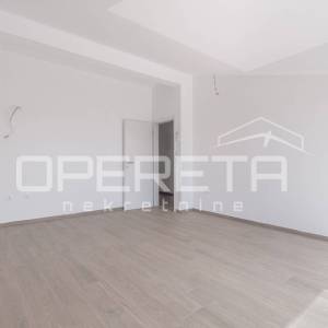 Istra, Baderna -dva stana u visokom potkrovlju
