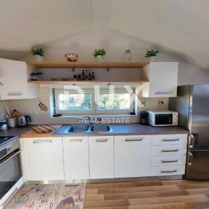 ISTRA, BALE - Moderna obiteljska apartmanska vila