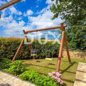 ISTRA, BALE - Rustikalna vila s bazenom
