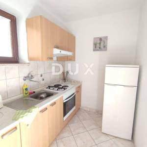 ISTRA, BANJOLE - Apartmanska kuća s bazenom i okućnicom 150m od mora
