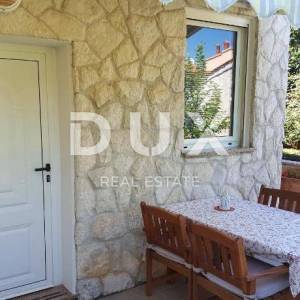 ISTRA, BANJOLE Apartmanska kuća okružena prirodom – 300 m udaljena od plaže