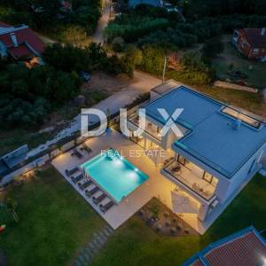 ISTRA, BANJOLE - Ekskluzivna vila samo u DUX-u! SNIŽENO!!!