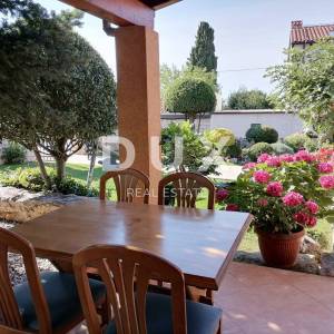 Istra - Banjole - Kuća s restoranom BLIZU MORA!