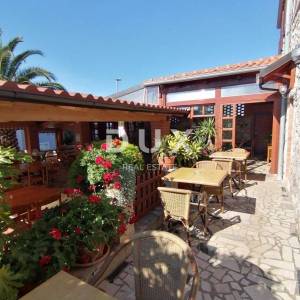Istra - Banjole - Kuća s restoranom BLIZU MORA!