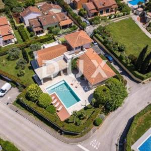 ISTRA, BANJOLE - Neponovljiva obiteljska vila na 200m od plaže