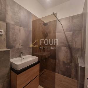 Istra, Banjole, novogradnja, 115m2, 2s+db, penthouse, lođa