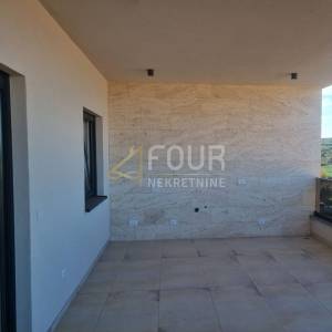 Istra, Banjole, novogradnja, 115m2, 2s+db, penthouse, lođa