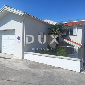 ISTRA, BANJOLE Očaravajuća kuća s bazenom s 3000 m2 okućnice - POGLED NA MORE!