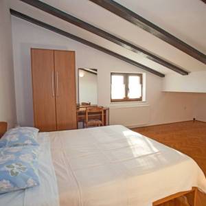 ISTRA, BANJOLE Predivna apartmanska kuća na osami - POGLED NA MORE!!