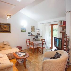 ISTRA, BANJOLE Predivna apartmanska kuća na osami - POGLED NA MORE!!