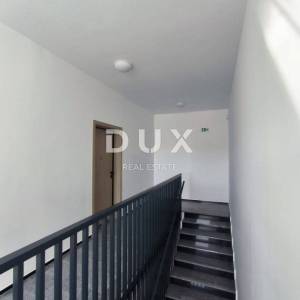 ISTRA, BANJOLE - Prekrasni penthouse s pogledom na more + garaža!