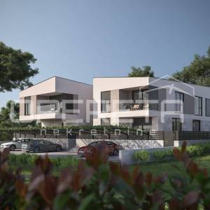 ISTRA, BANJOLE - Stan s vrtom u neposrednoj blizini mora U IZGRADNJI