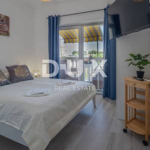 ISTRA, BANJOLE - Vaša investicija na moru - Apartmanska kuća u blizini mora u Banjolama!