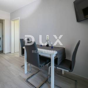 ISTRA, BANJOLE - Vaša investicija na moru - Apartmanska kuća u blizini mora u Banjolama!